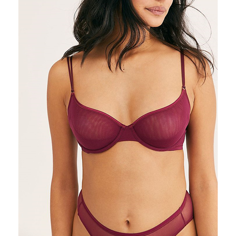Суайер, оформен сутиен Underwire